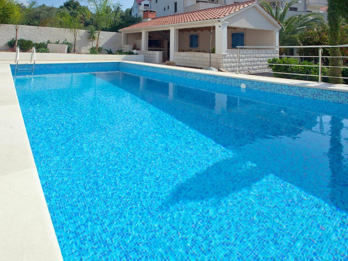 Apartment Villa 2 Pools-1 By Interhome Sutivan ภายนอก รูปภาพ